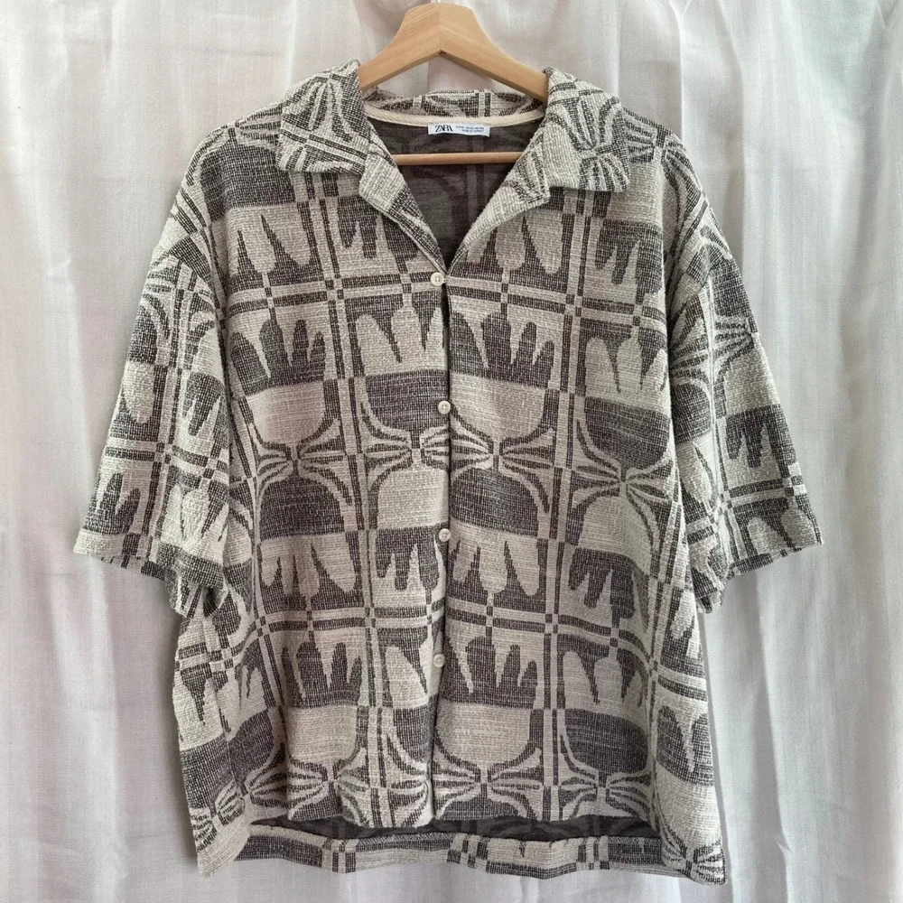 ZARA‎ Textured Woven Shirt Abstract Geometric Pattern Short Sleeve Button Down